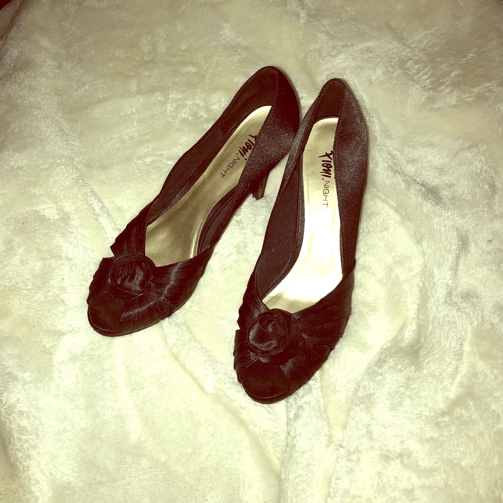 Black heels